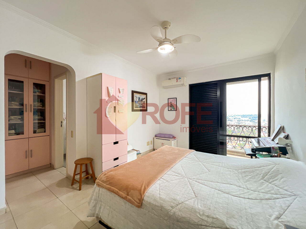 Foto 23 - RF50375