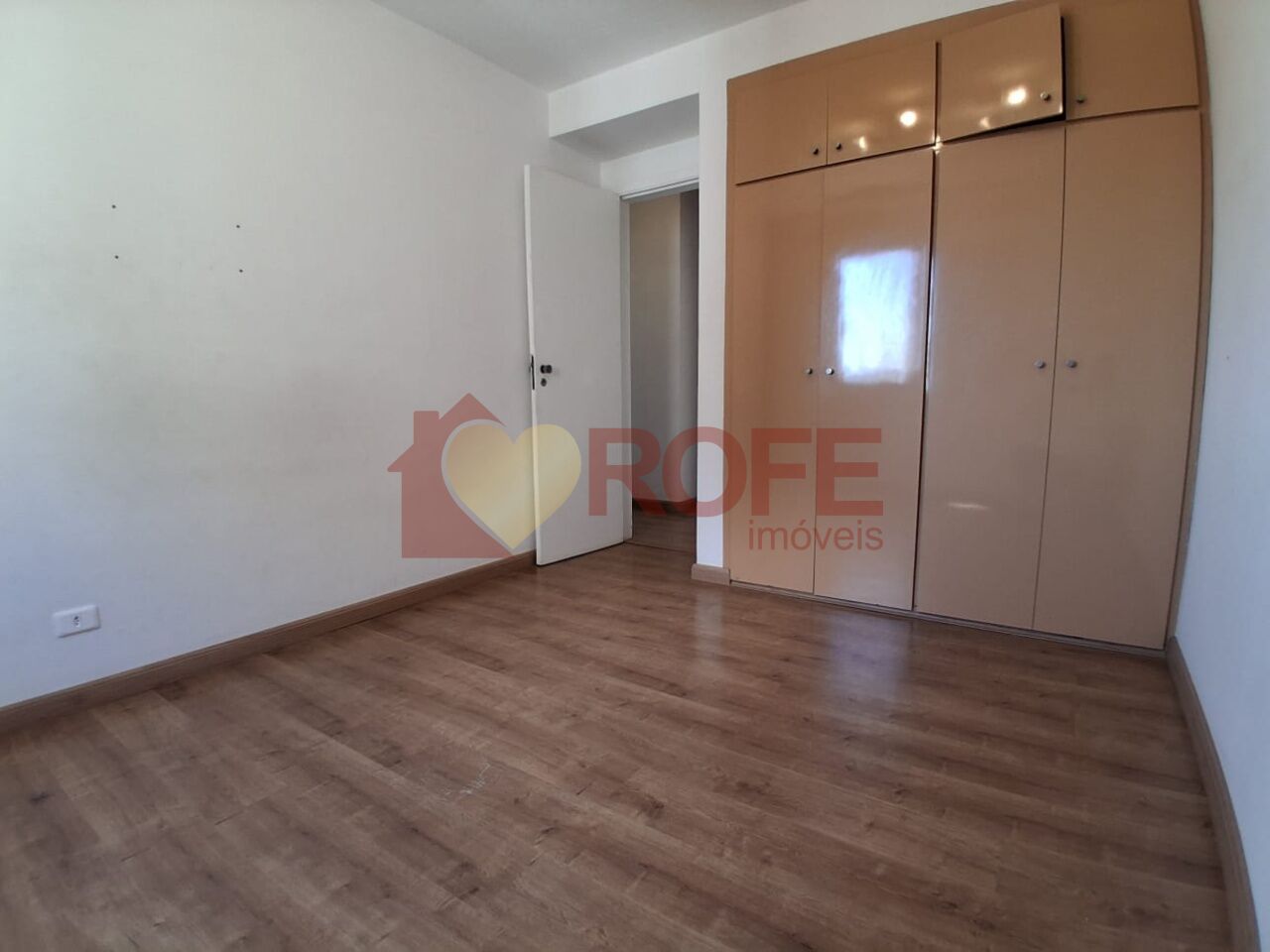 Foto 9 - RF50387