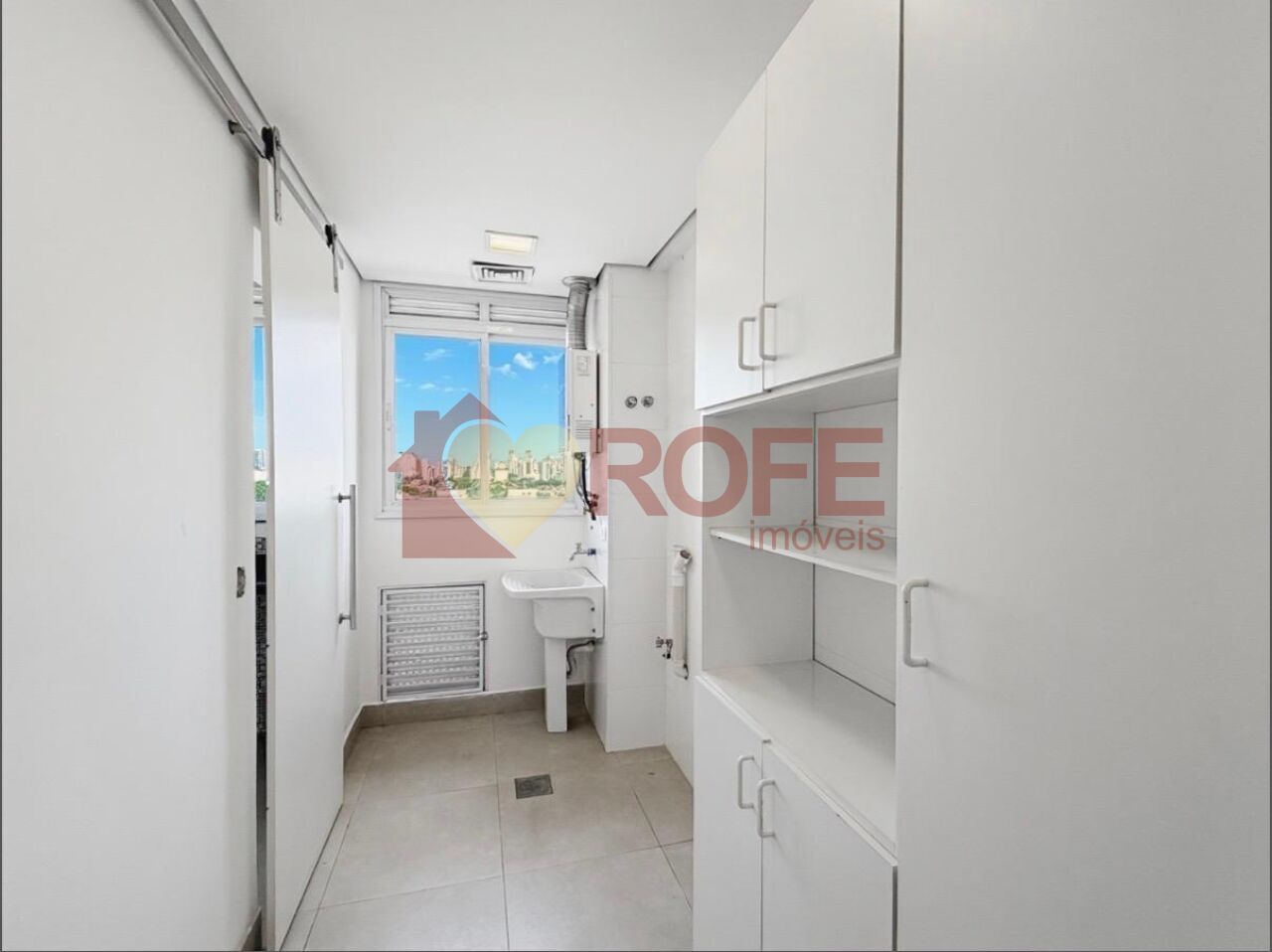 Foto 7 - RF50408