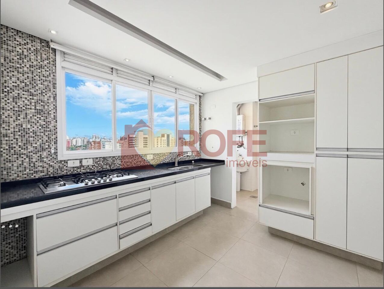 Foto 5 - RF50408