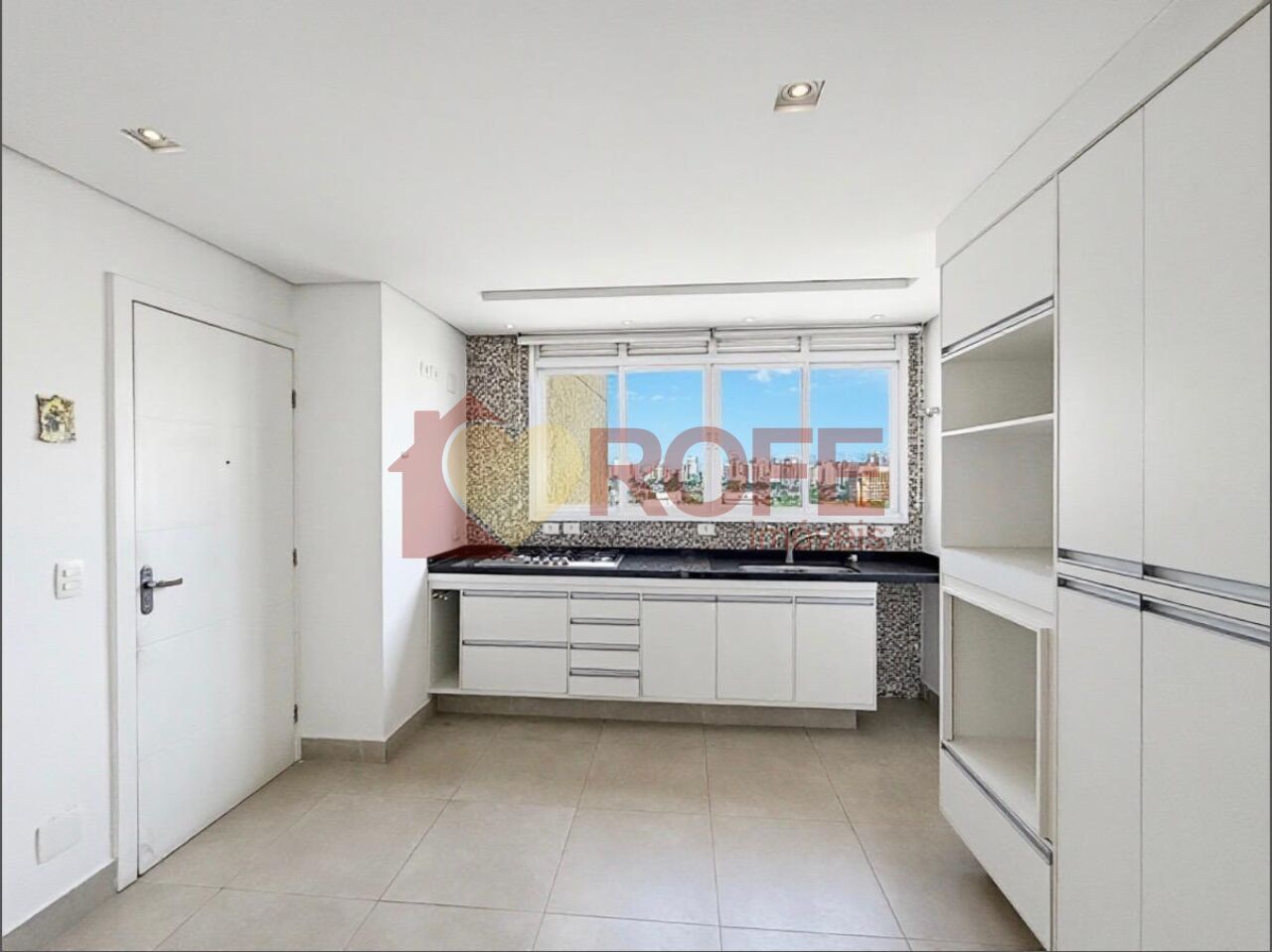 Foto 6 - RF50408