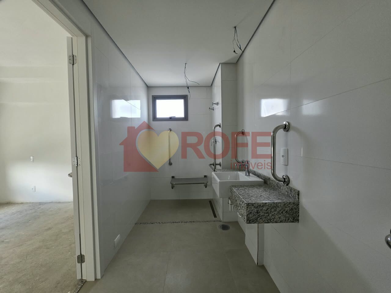 Foto 15 - RF50451