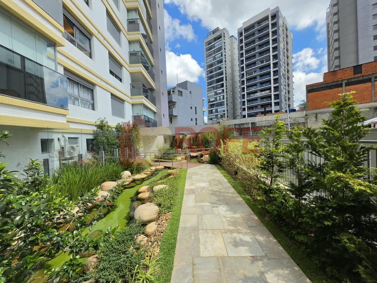 Foto 24 - RF50451