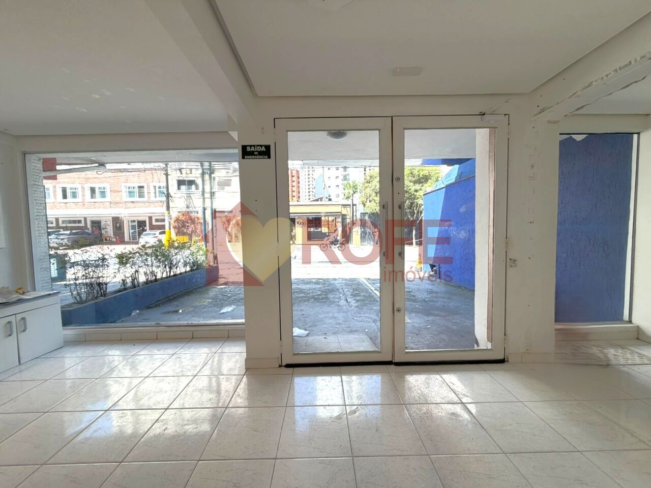 Foto 3 - RF50472