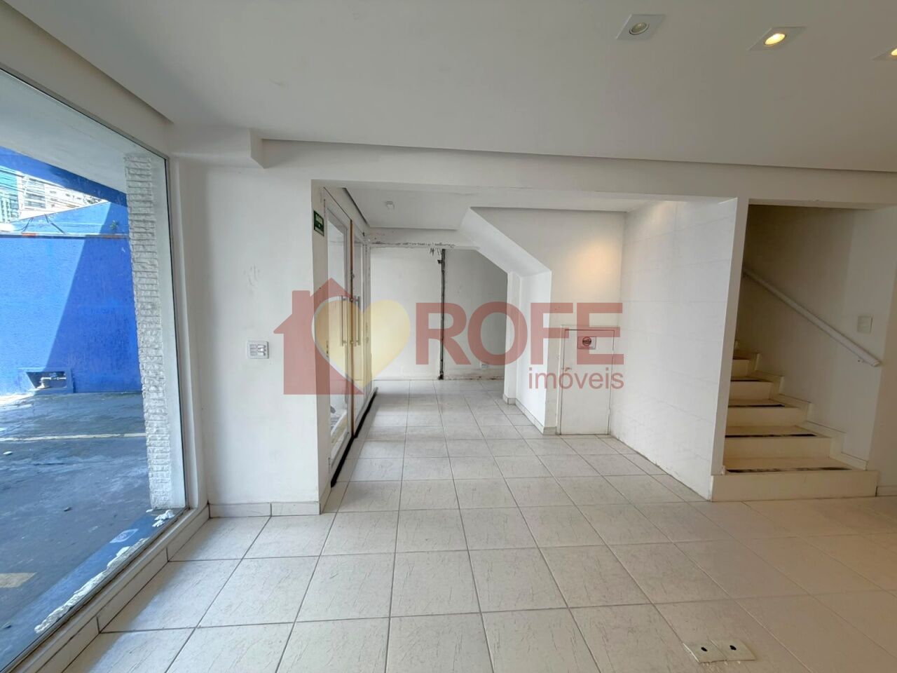 Foto 4 - RF50472