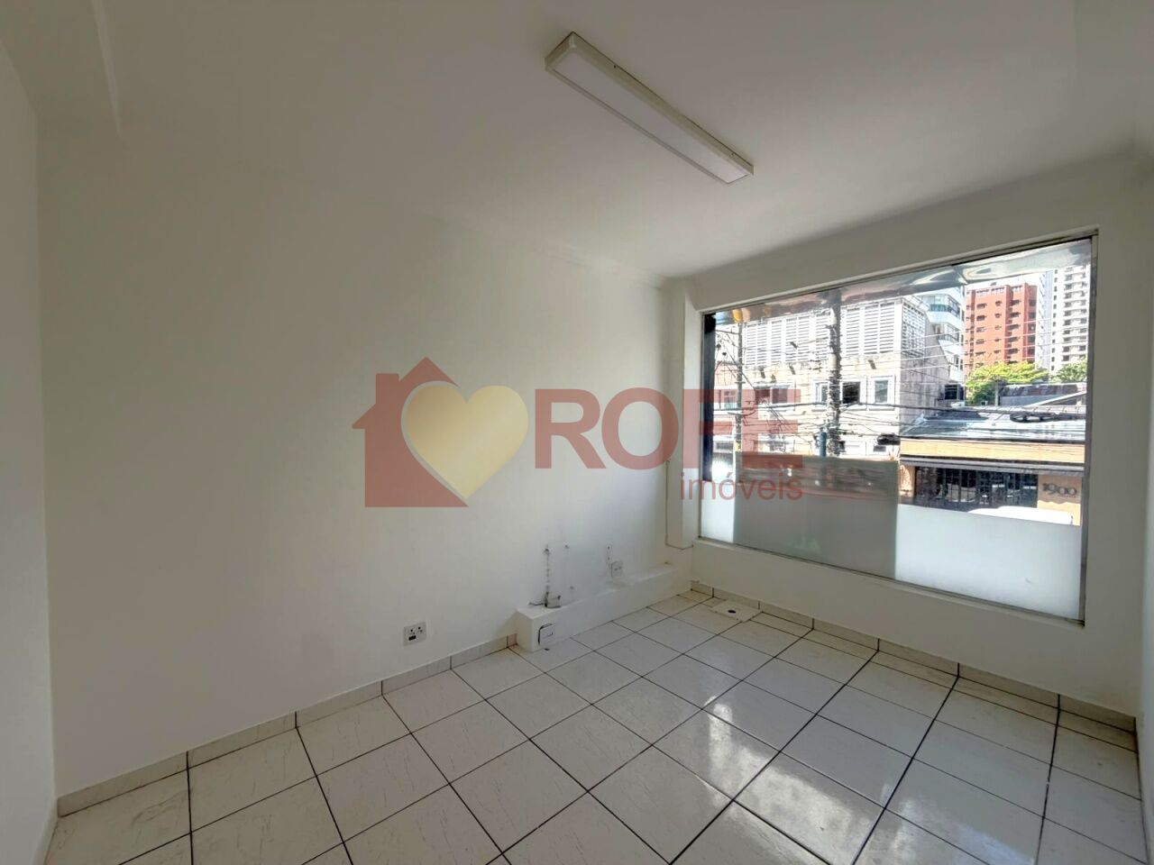 Foto 15 - RF50472