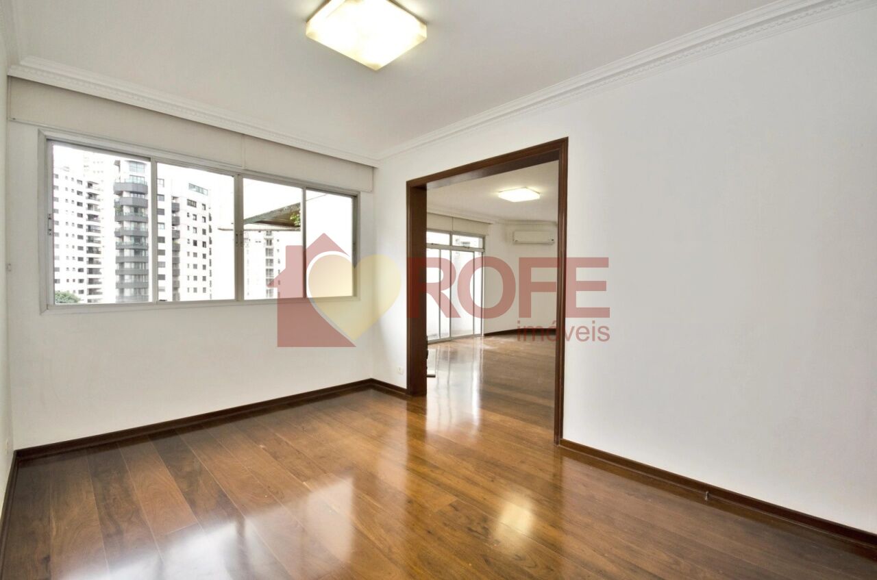 Foto 4 - RF50489