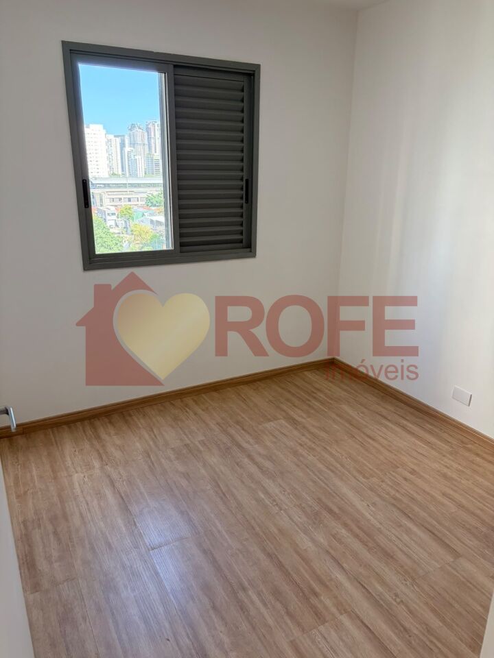 Foto 8 - RF50528