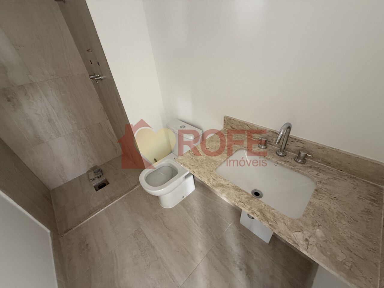 Foto 11 - RF50589
