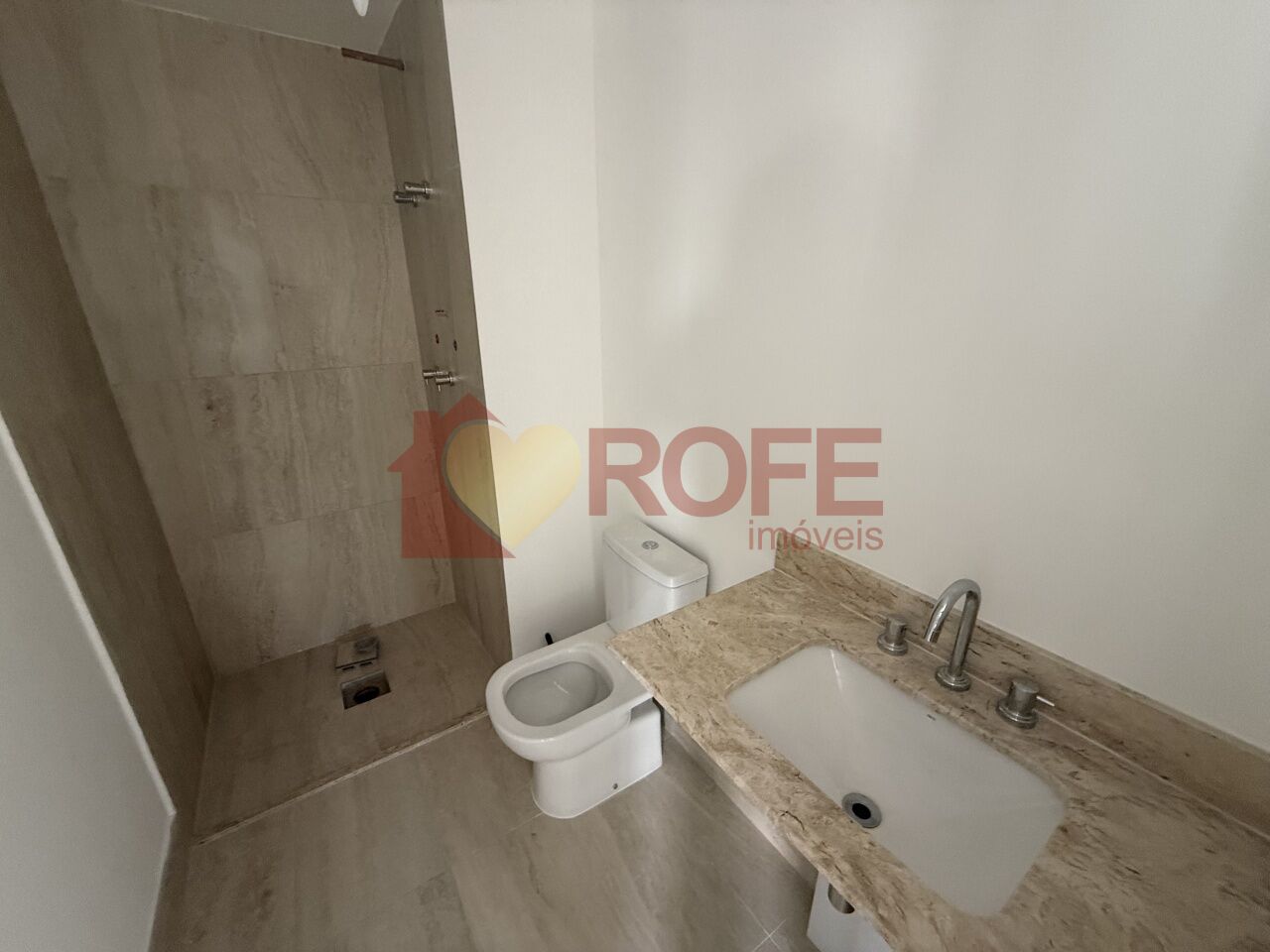 Foto 12 - RF50589