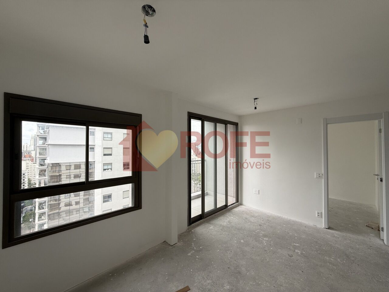 Foto 7 - RF50589