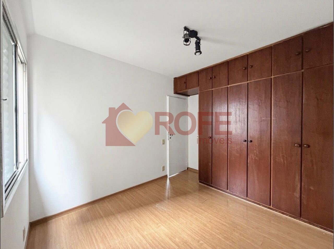 Foto 11 - RF50592