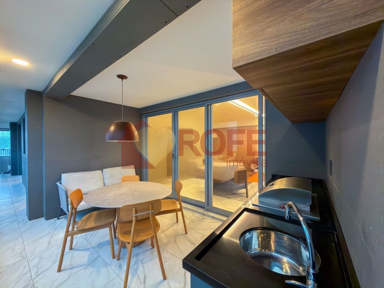 Foto 10 - RF50595
