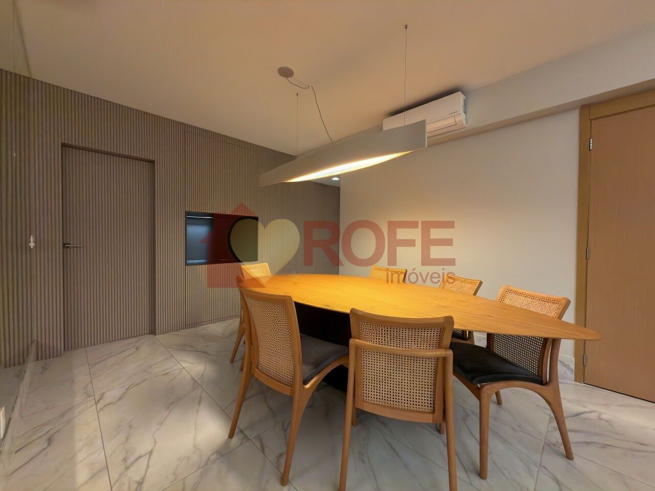 Foto 15 - RF50595