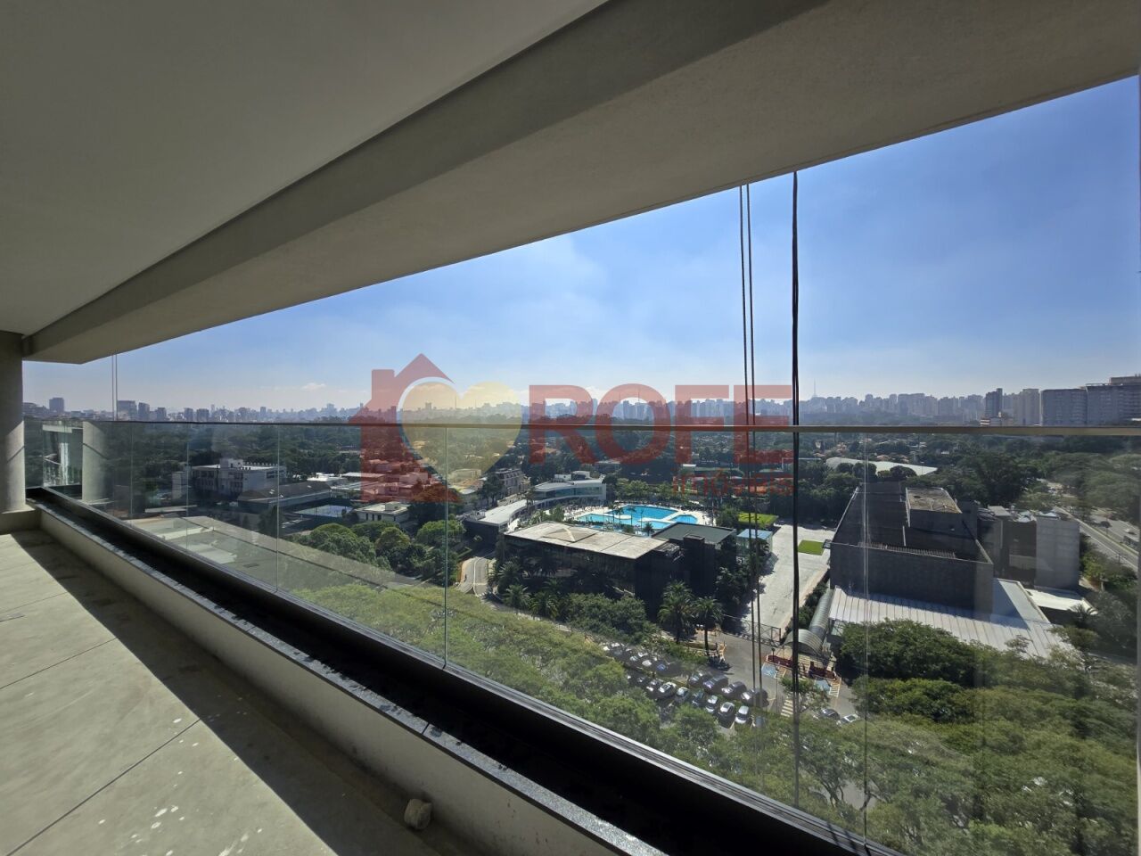 Foto 9 - RF50615