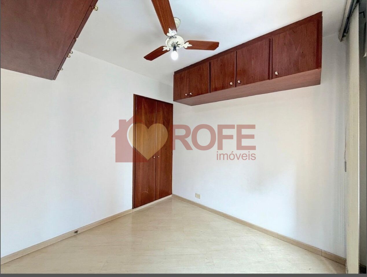 Foto 5 - RF50619