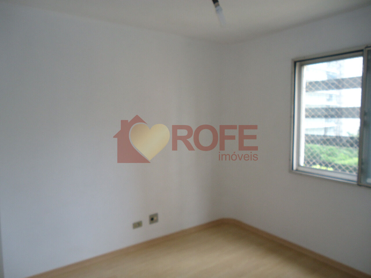 Foto 7 - RF50635