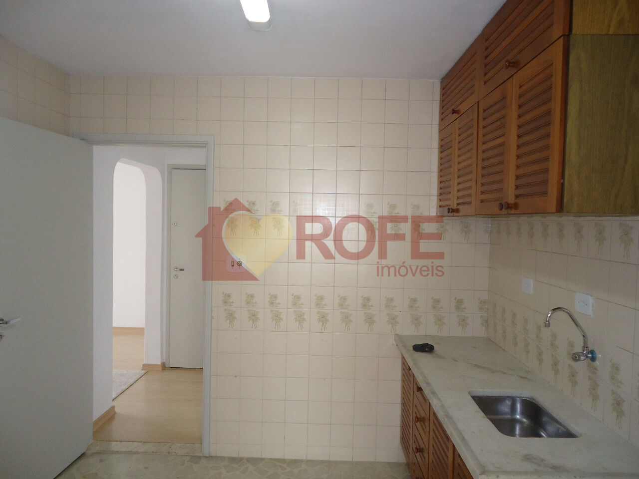 Foto 4 - RF50635
