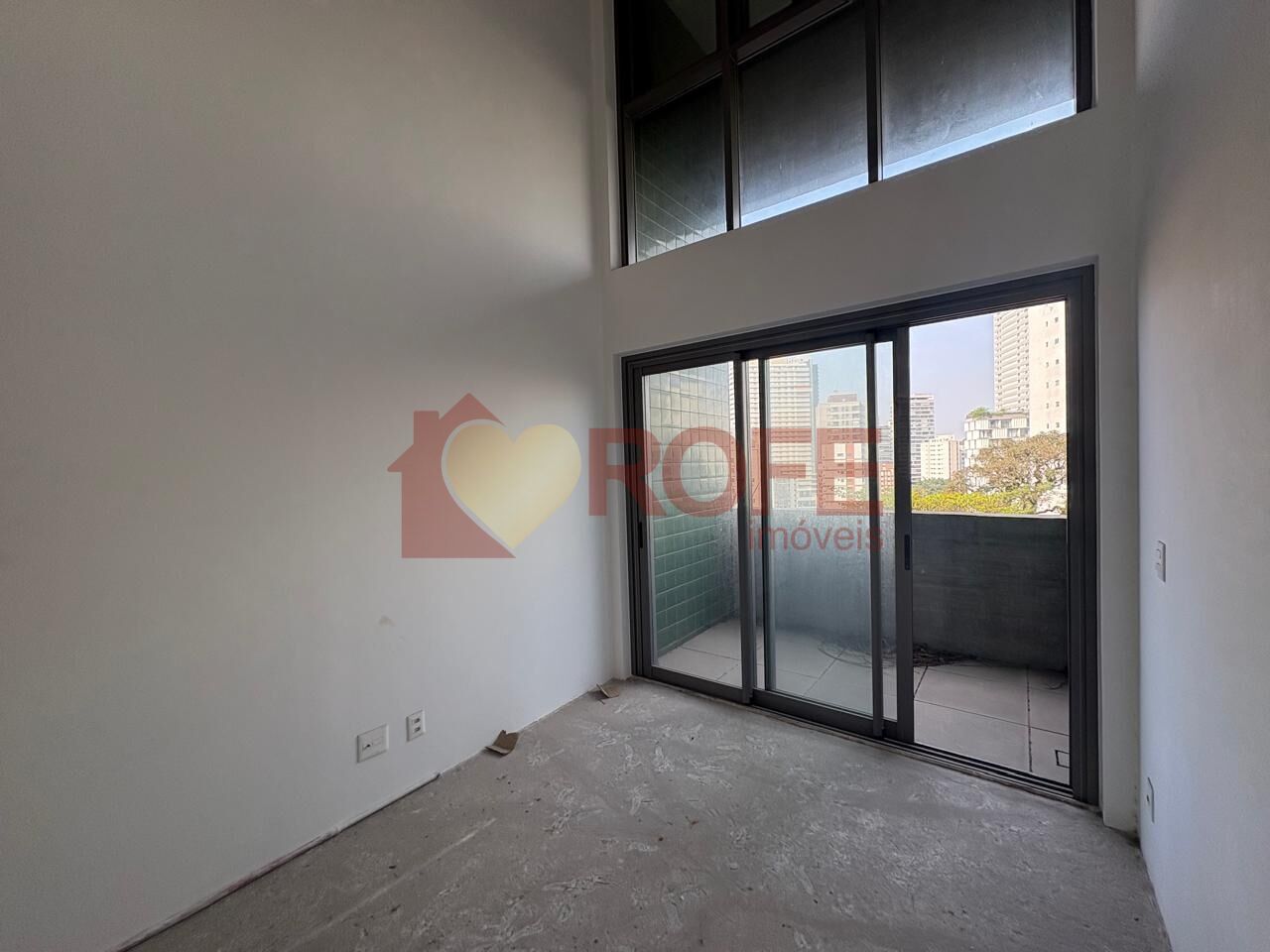 Foto 4 - RF50663