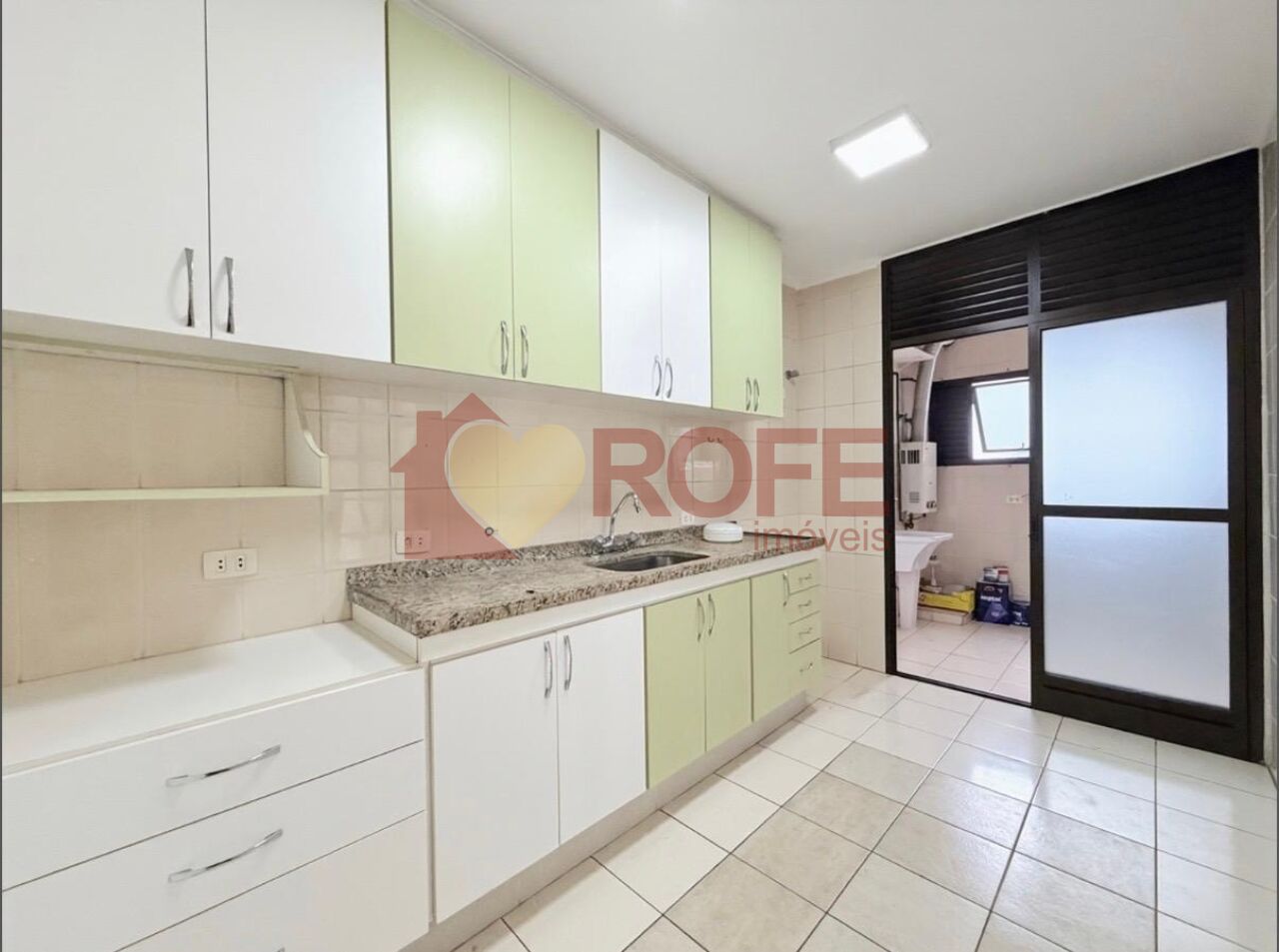 Foto 6 - RF50694