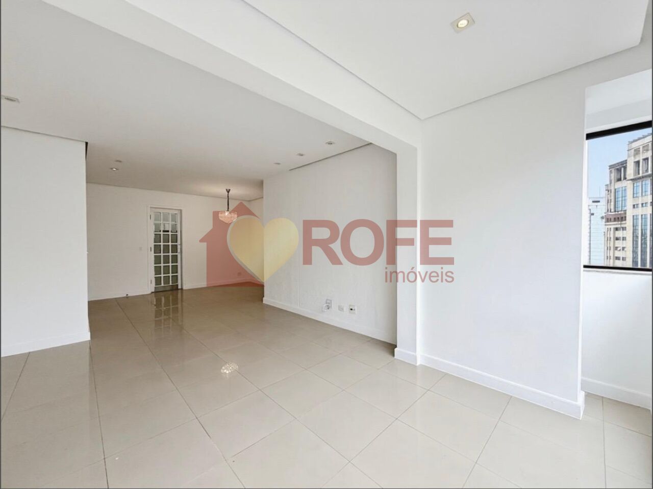 Foto 3 - RF50694