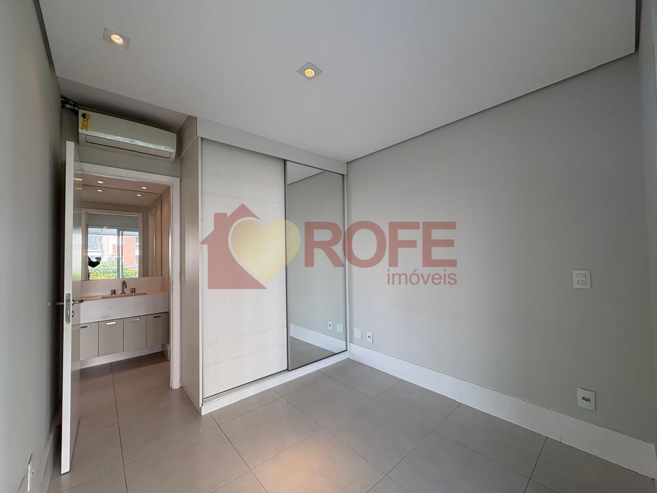 Foto 9 - RF50700