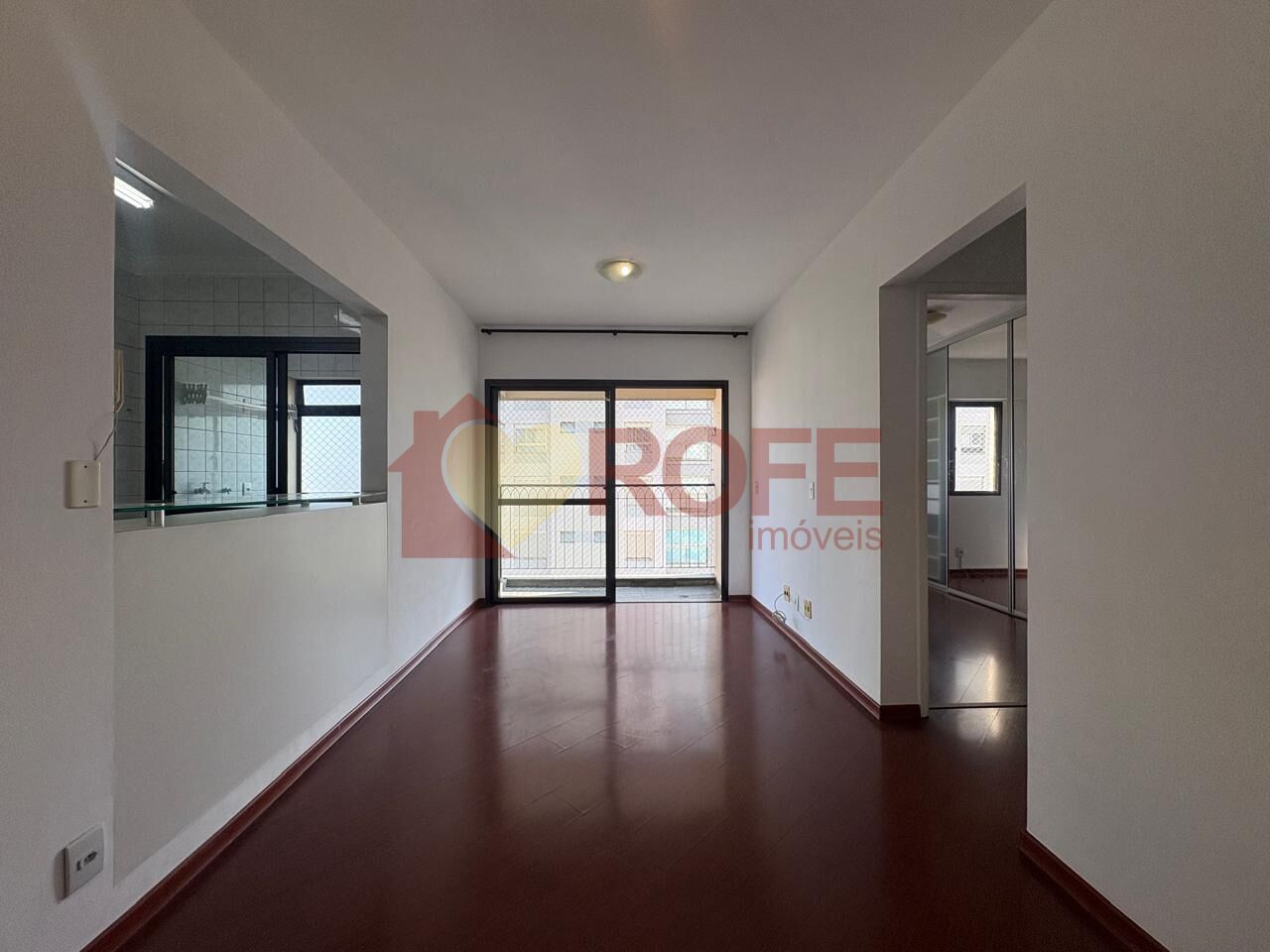 Foto 2 - RF50701