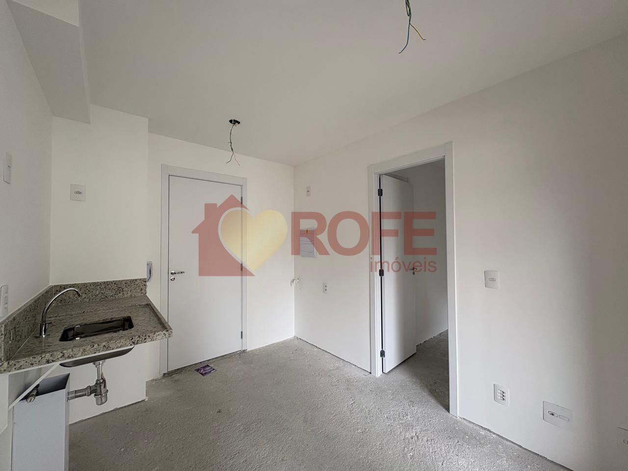 Foto 2 - RF50702
