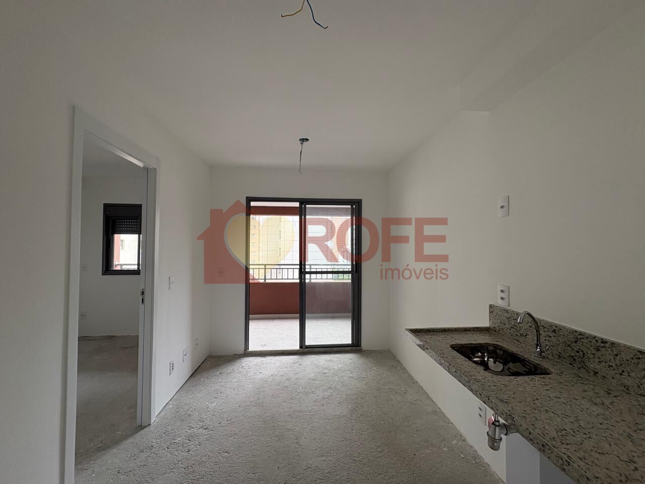 Foto 5 - RF50702