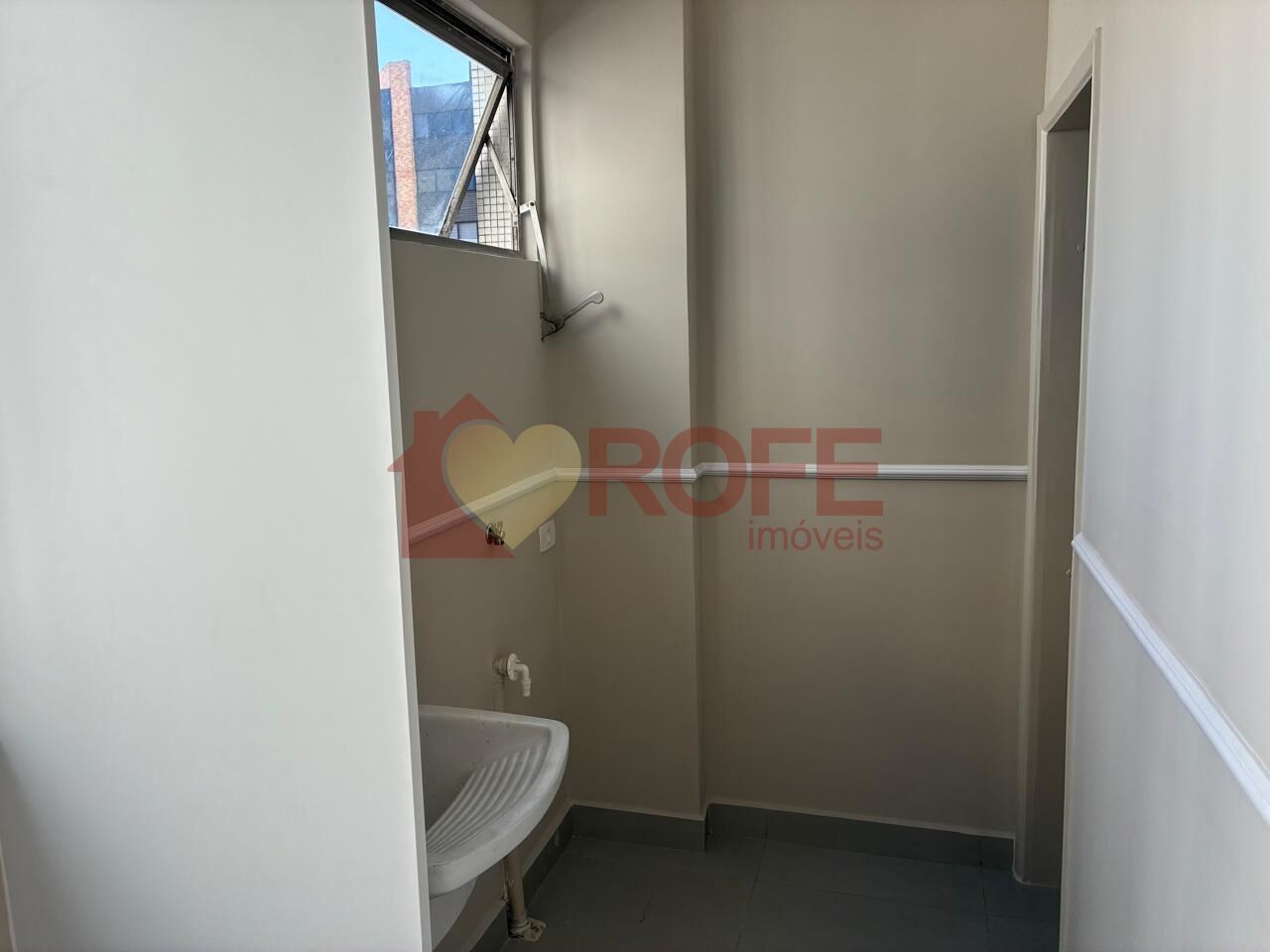 Foto 15 - RF50704