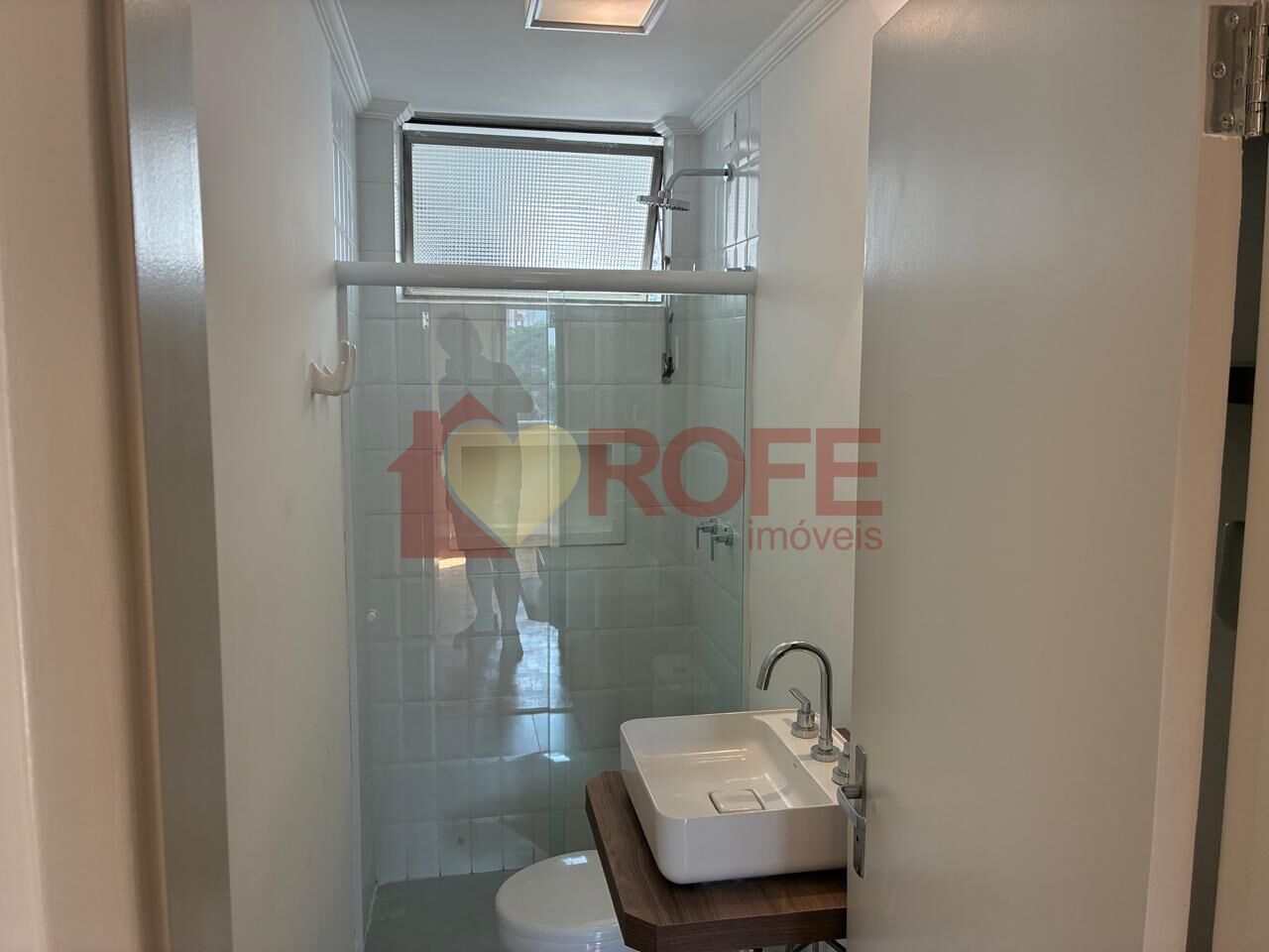 Foto 7 - RF50704