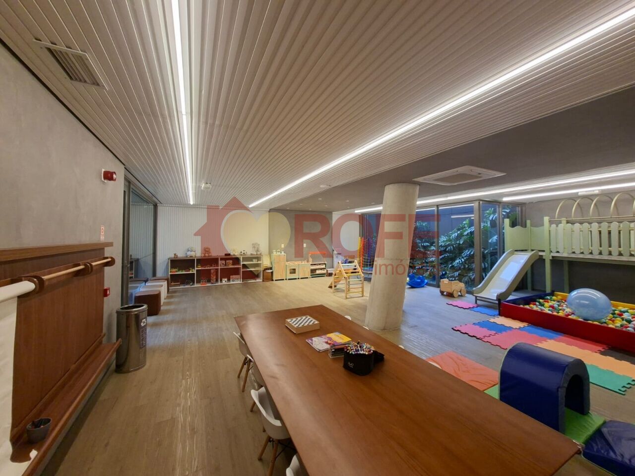 Foto 29 - RF50740