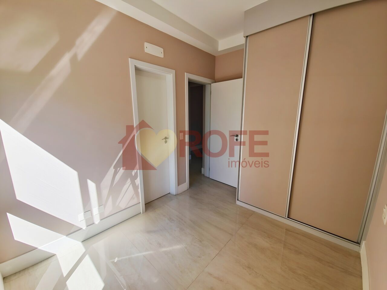 Foto 12 - RF50781