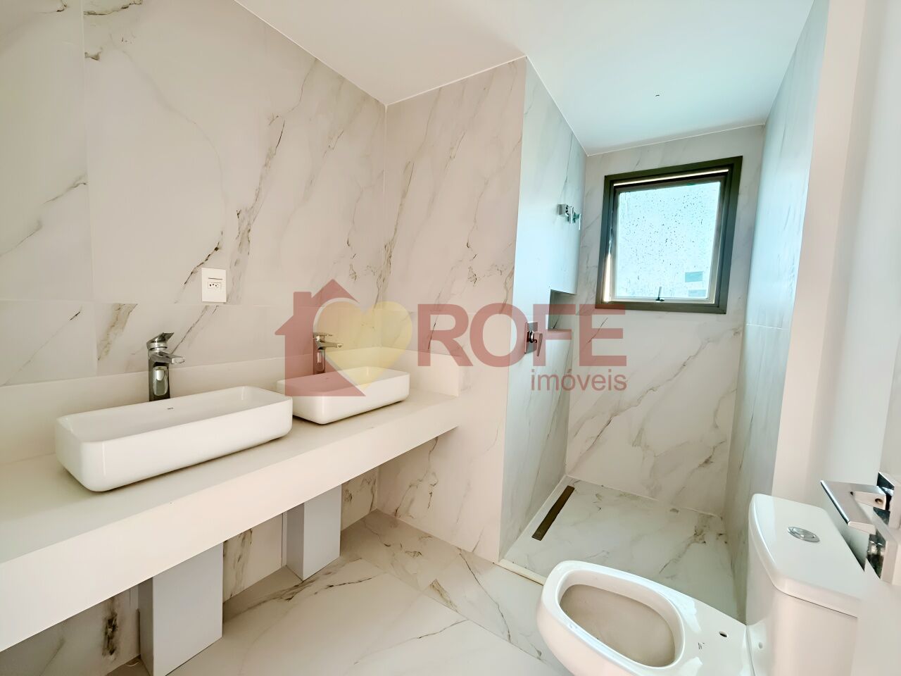 Foto 10 - RF50795