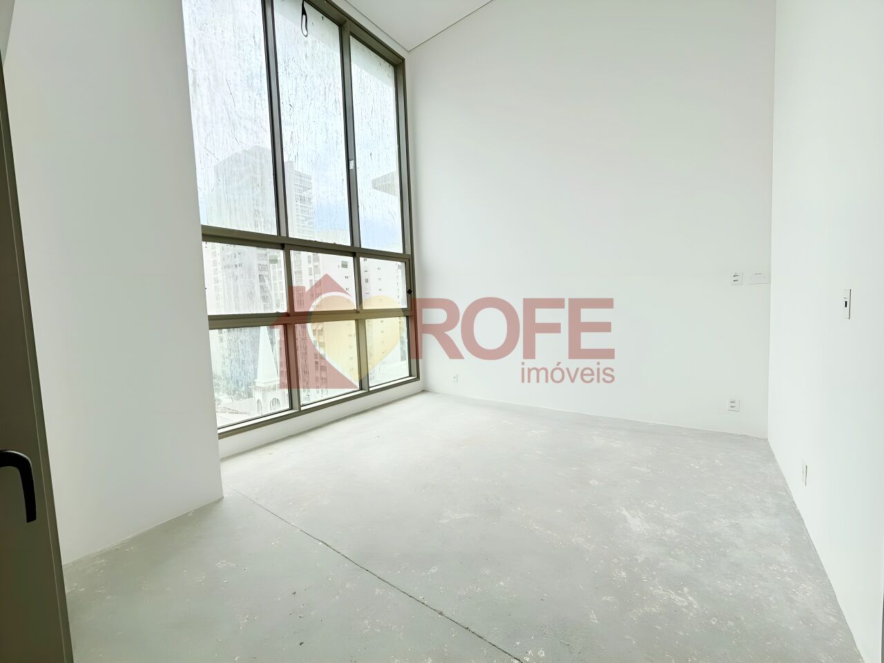 Foto 2 - RF50795