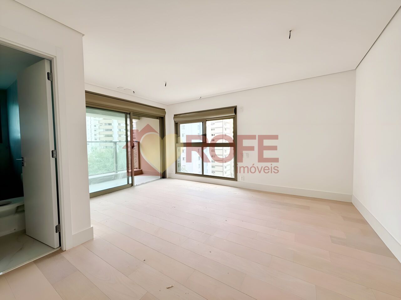 Foto 7 - RF50795