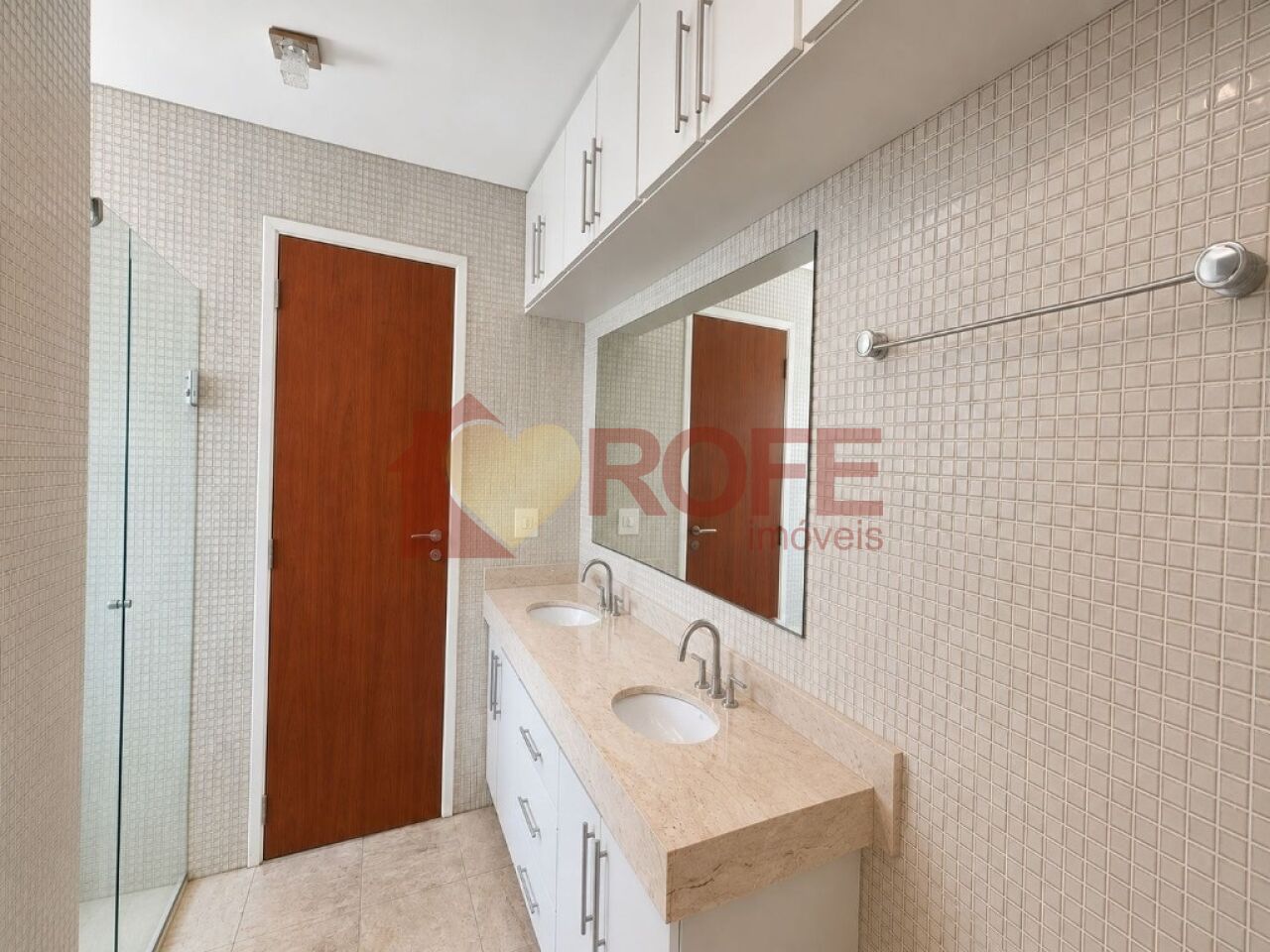 Foto 17 - RF50798