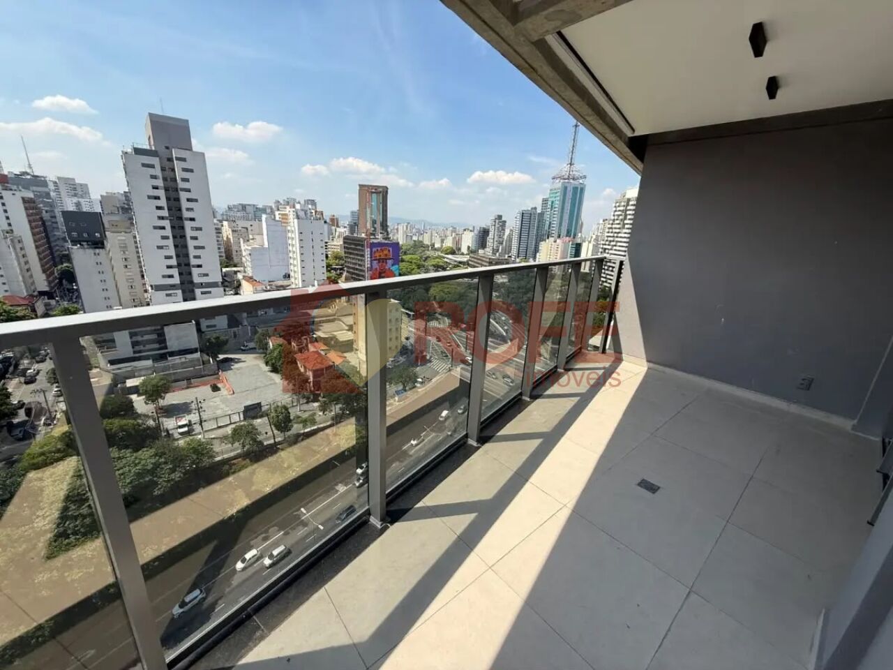 Foto 8 - RF50816