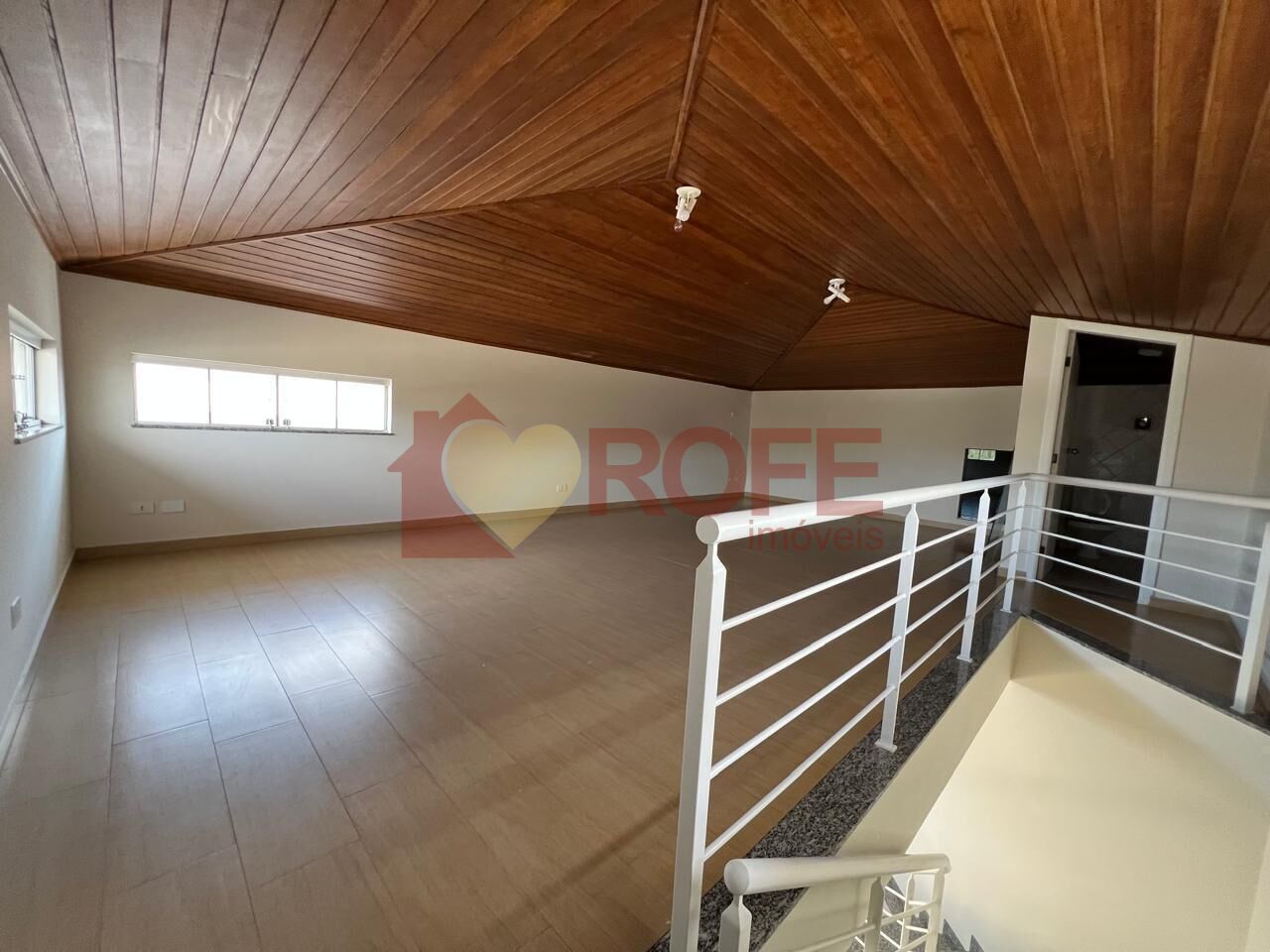 Foto 25 - RF50835