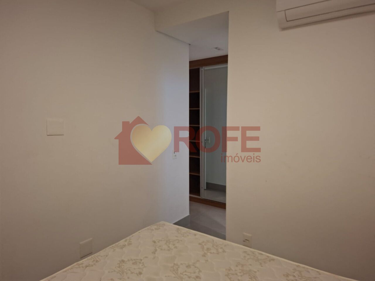 Foto 8 - RF50836