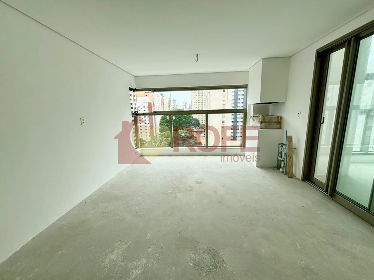 Foto 4 - RF50841