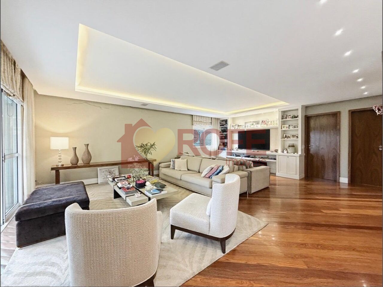 Foto 4 - RF50843