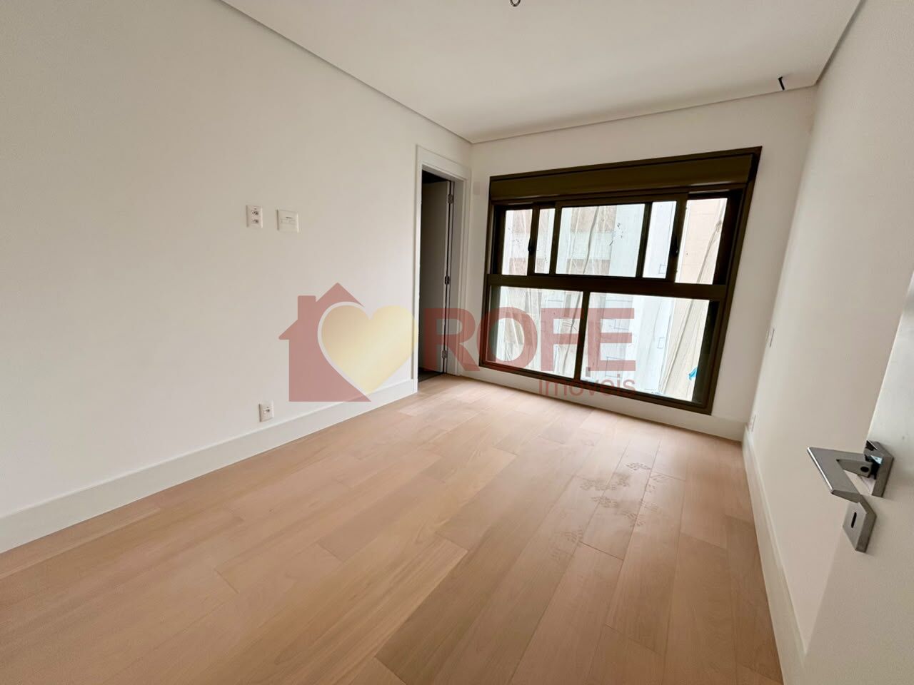 Foto 8 - RF50848