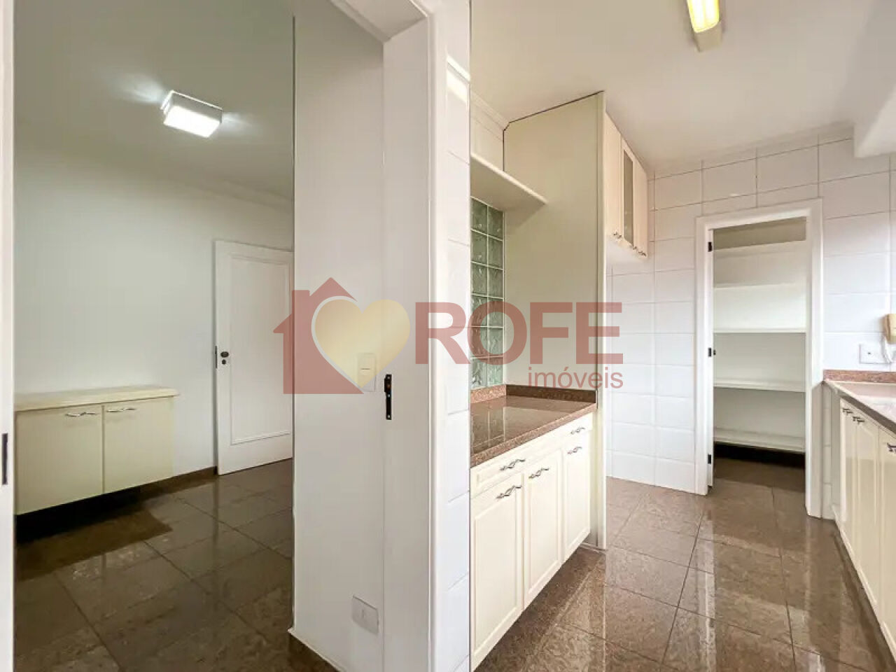 Foto 17 - RF50864