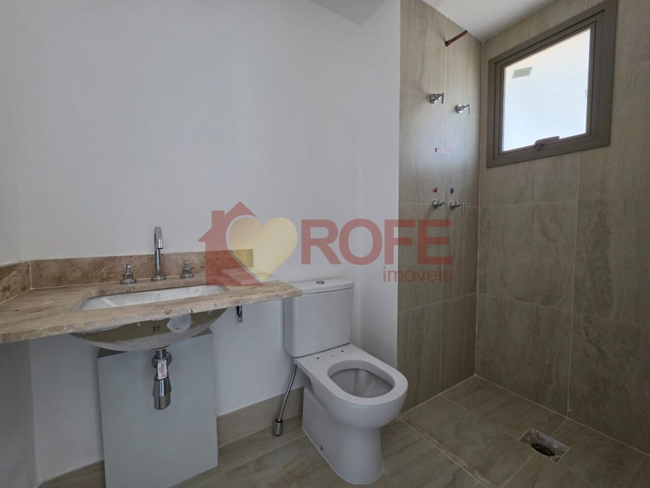 Foto 13 - RF50867