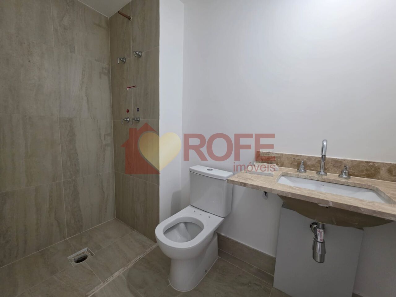 Foto 16 - RF50867