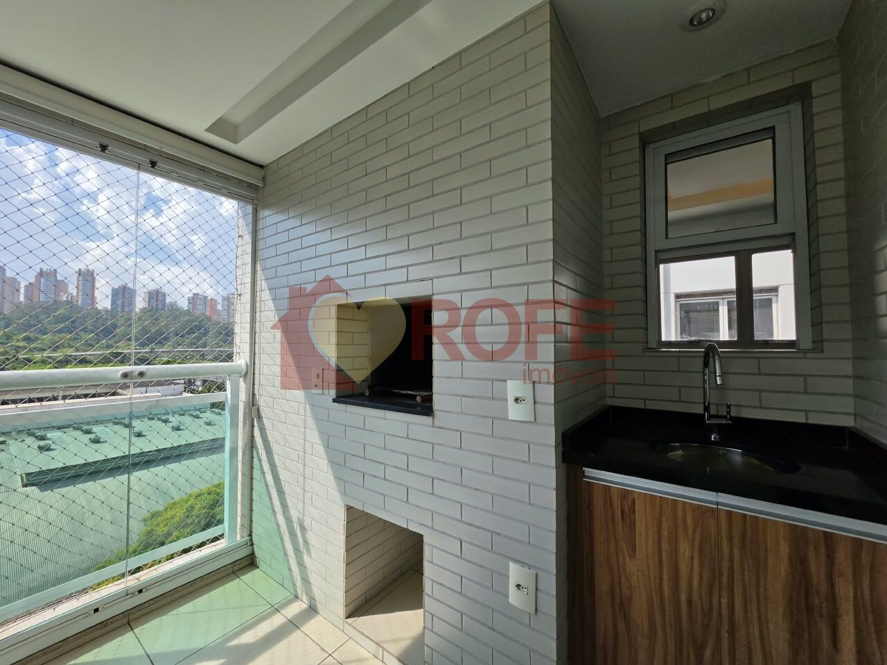 Foto 3 - RF50905