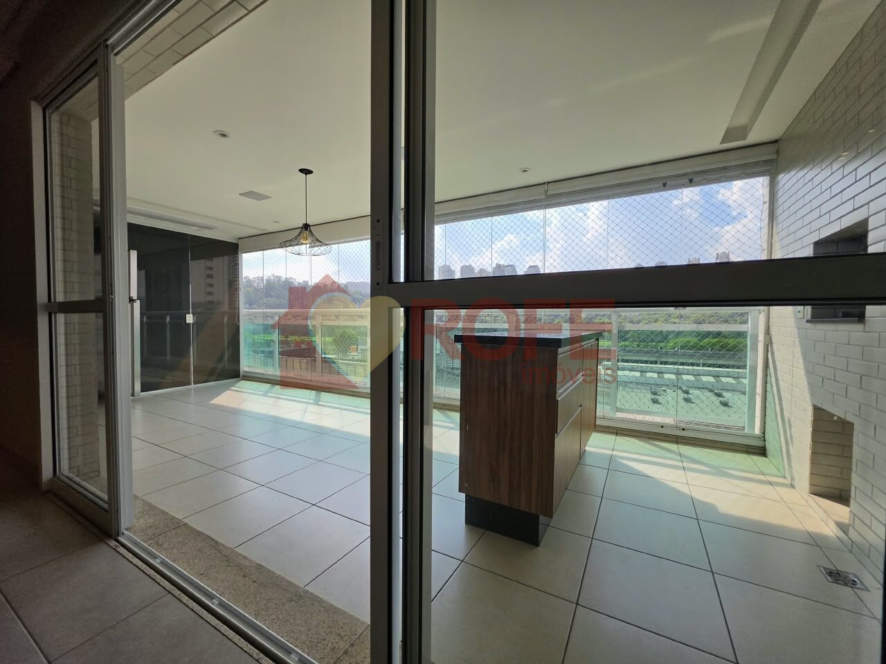 Foto 7 - RF50905