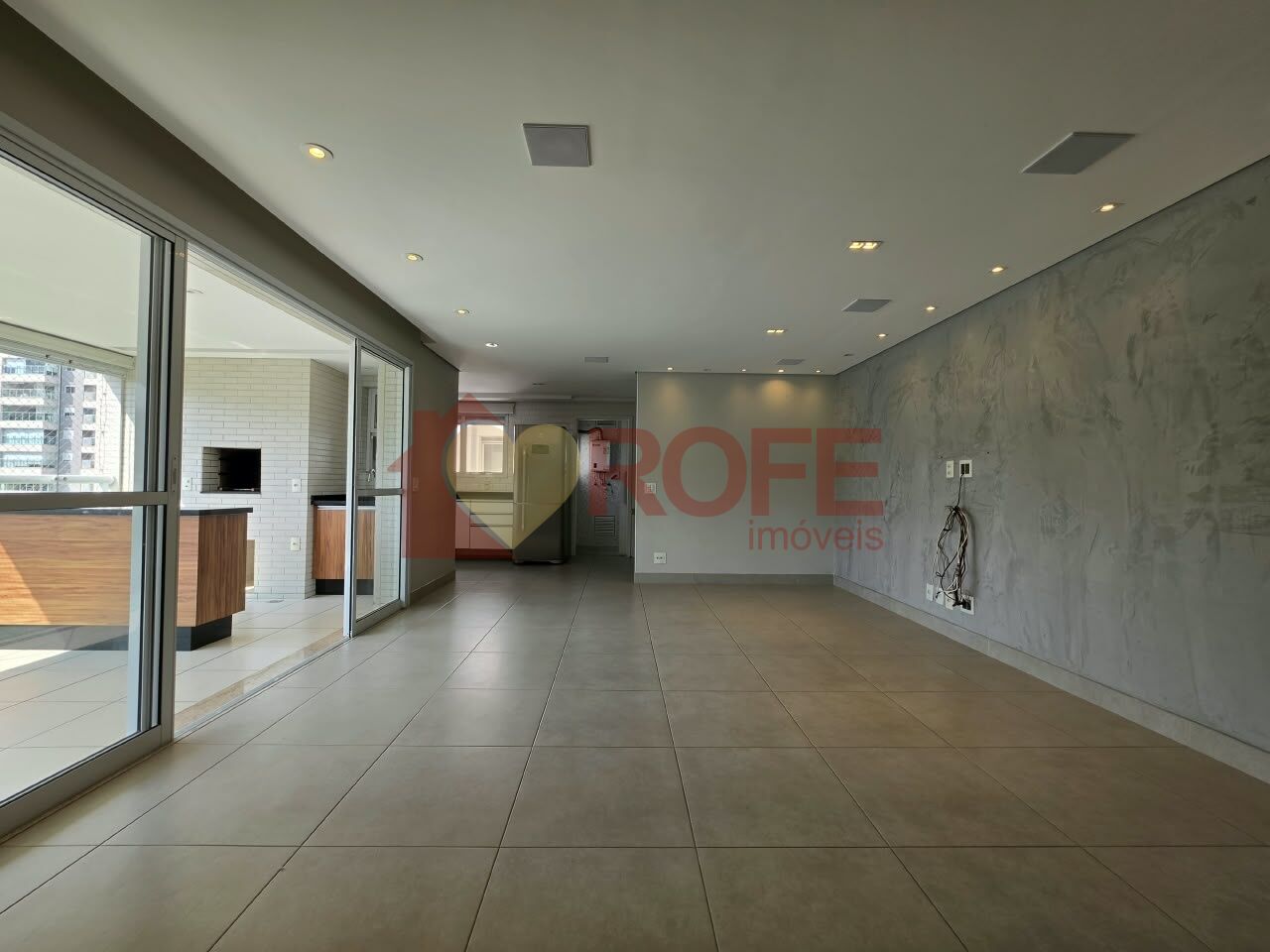 Foto 4 - RF50905