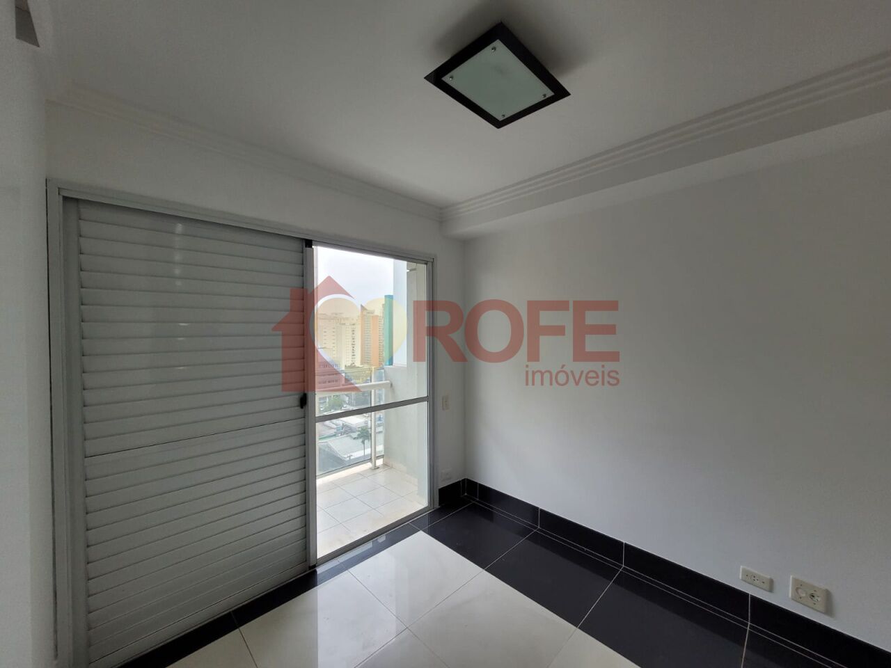 Foto 9 - RF50942